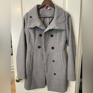H&M gray trench coat, size 8